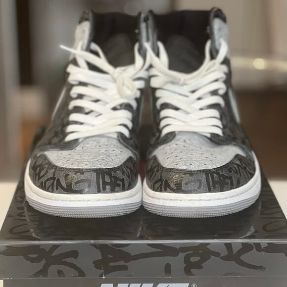 Nike Air Jordan 1 Retro High OG “Rebellionaire” Size 12.5 - Picture 3 of 13